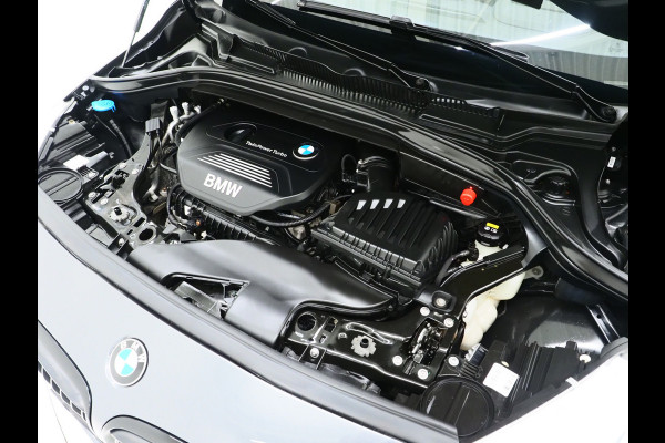 BMW 2 Serie Gran Tourer 218i 7p. M-Sport High Executive | Panoramadak | Head Up | Trekhaak | Leder | Camera | LED | DAB