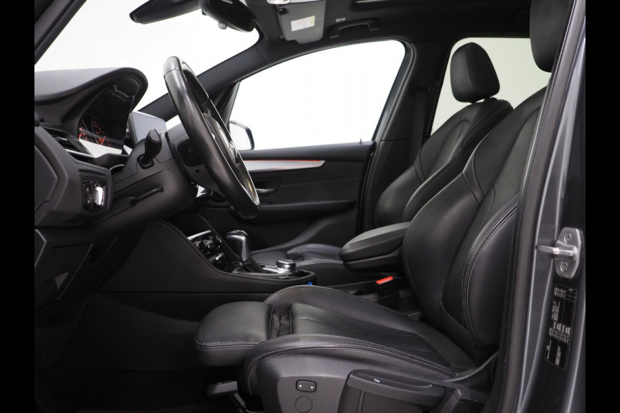 BMW 2 Serie Gran Tourer 218i 7p. M-Sport High Executive | Panoramadak | Head Up | Trekhaak | Leder | Camera | LED | DAB
