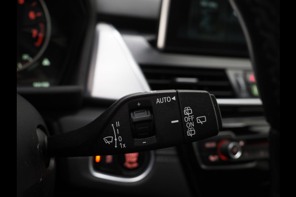 BMW 2 Serie Gran Tourer 218i 7p. M-Sport High Executive | Panoramadak | Head Up | Trekhaak | Leder | Camera | LED | DAB