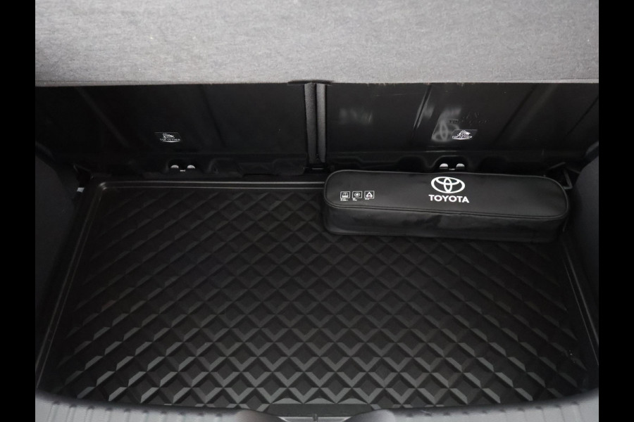 Toyota Aygo X 1.0 VVT-i MT Play | Apple Carplay & Android Auto | Adaptive Cruise Control | Cruise control