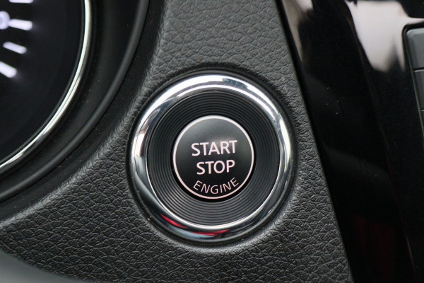 Nissan X-Trail 1.3 DIG-T N-Connecta Automaat Panoramadak, 360° Camera, Navigatie, Trekhaak, Keyless