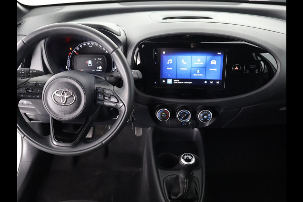 Toyota Aygo X 1.0 VVT-i MT Play Sport | Apple Carplay & Android Auto | Adaptive Cruise Control | Cruise control
