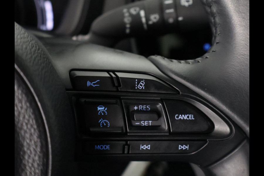 Toyota Aygo X 1.0 VVT-i MT Play Sport | Apple Carplay & Android Auto | Adaptive Cruise Control | Cruise control