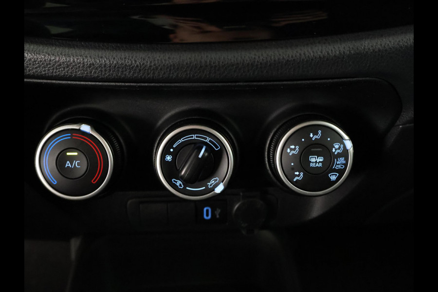 Toyota Aygo X 1.0 VVT-i MT Play Sport | Apple Carplay & Android Auto | Adaptive Cruise Control | Cruise control