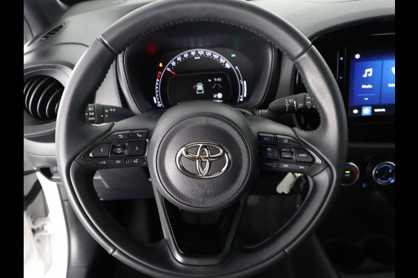 Toyota Aygo X 1.0 VVT-i MT Play Sport | Apple Carplay & Android Auto | Adaptive Cruise Control | Cruise control