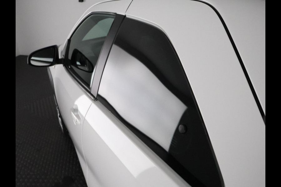 Toyota Aygo X 1.0 VVT-i MT Play Sport | Apple Carplay & Android Auto | Adaptive Cruise Control | Cruise control