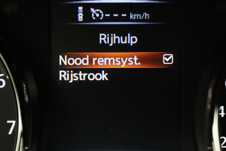 Nissan X-Trail 1.3 DIG-T N-Connecta Automaat Panoramadak, 360° Camera, Navigatie, Trekhaak, Keyless