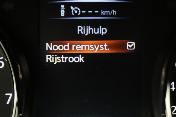 Nissan X-Trail 1.3 DIG-T N-Connecta Automaat Panoramadak, 360° Camera, Navigatie, Trekhaak, Keyless