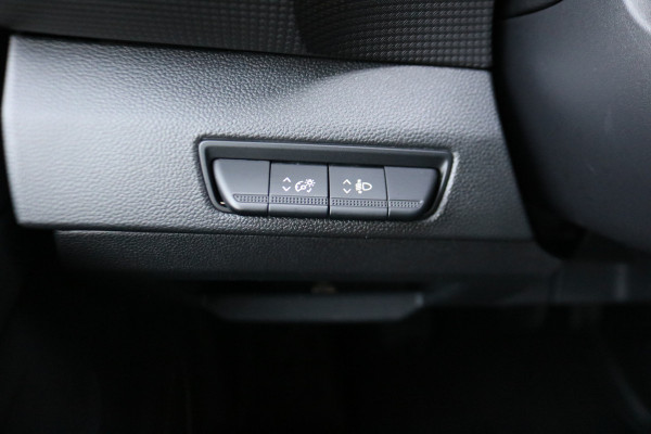 Renault Trafic 2.0 dCi 150pk L2 H1 Work Edition