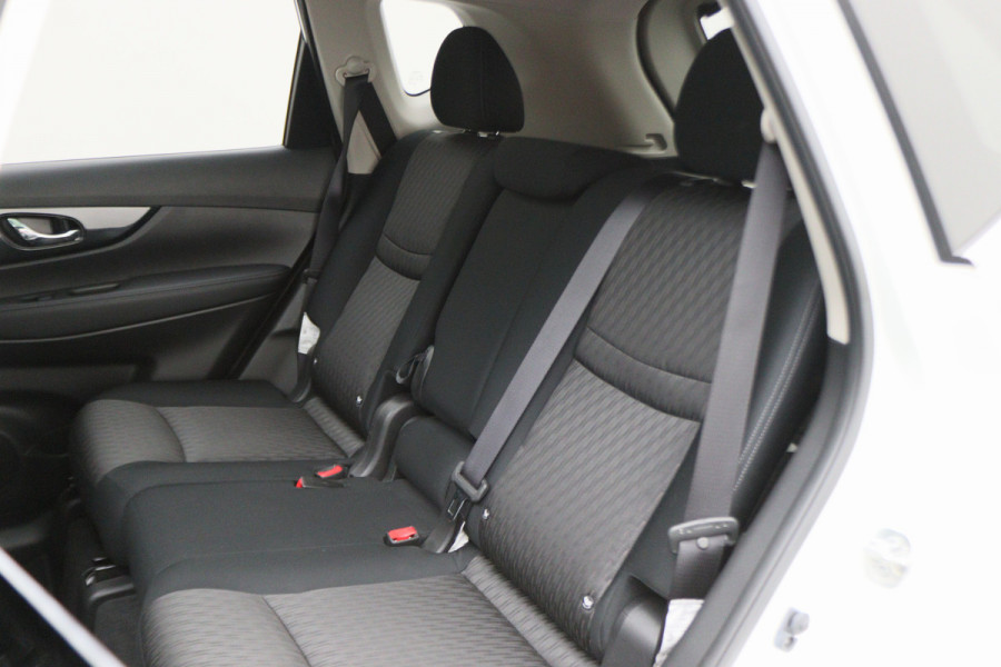 Nissan X-Trail 1.3 DIG-T N-Connecta Automaat Panoramadak, 360° Camera, Navigatie, Trekhaak, Keyless