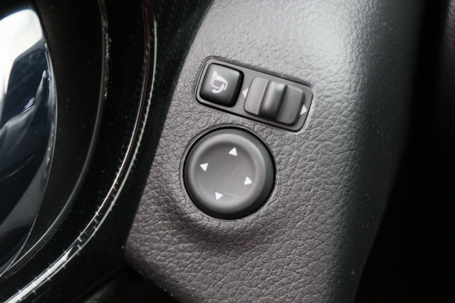 Nissan X-Trail 1.3 DIG-T N-Connecta Automaat Panoramadak, 360° Camera, Navigatie, Trekhaak, Keyless