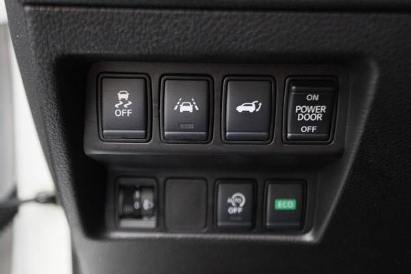 Nissan X-Trail 1.3 DIG-T N-Connecta Automaat Panoramadak, 360° Camera, Navigatie, Trekhaak, Keyless