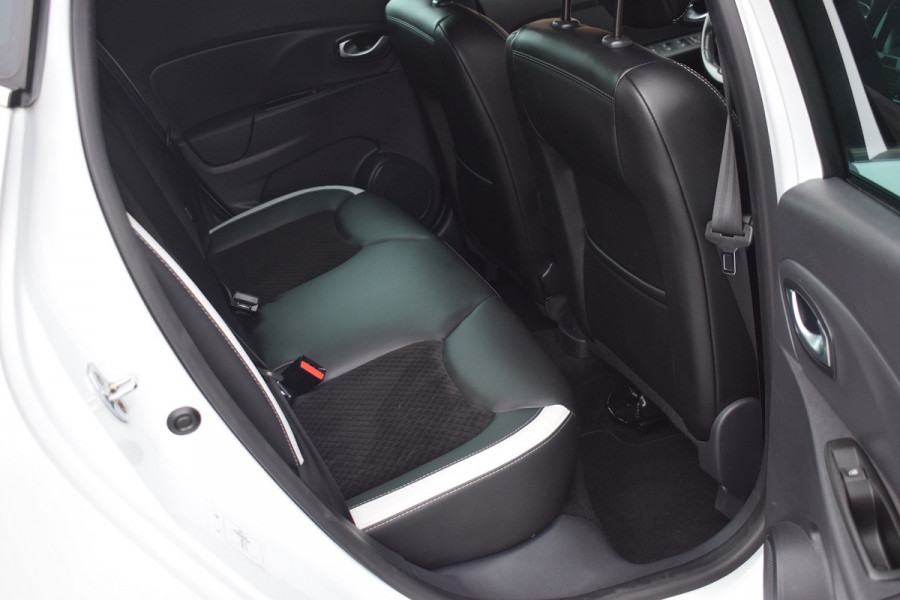 Renault Clio 0.9 TCe Bose | Navi | Camera | LED | 17"