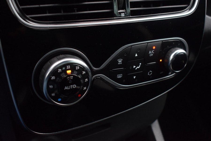 Renault Clio 0.9 TCe Bose | Navi | Camera | LED | 17"