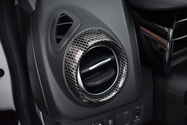 Renault Clio 0.9 TCe Bose | Navi | Camera | LED | 17"