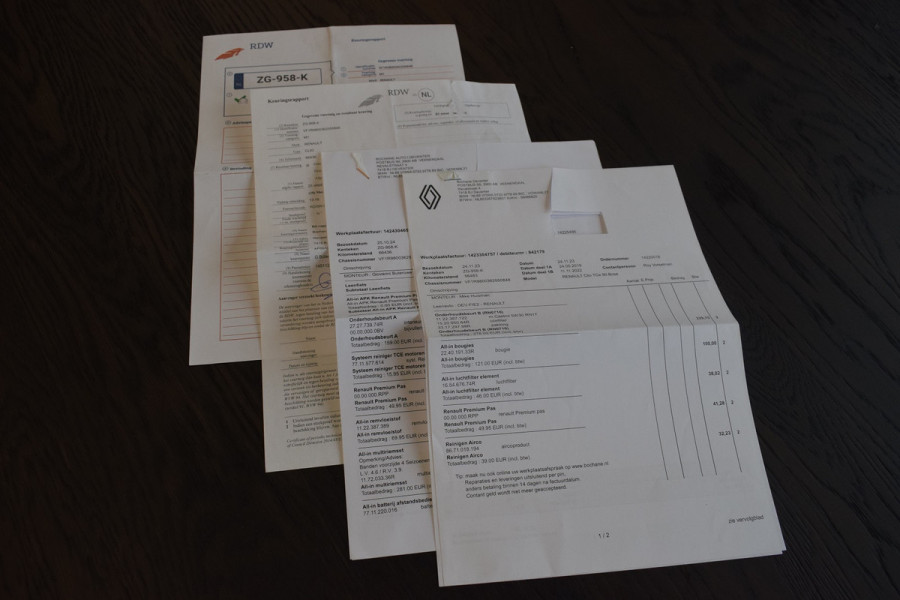 Renault Clio 0.9 TCe Bose | Navi | Camera | LED | 17"