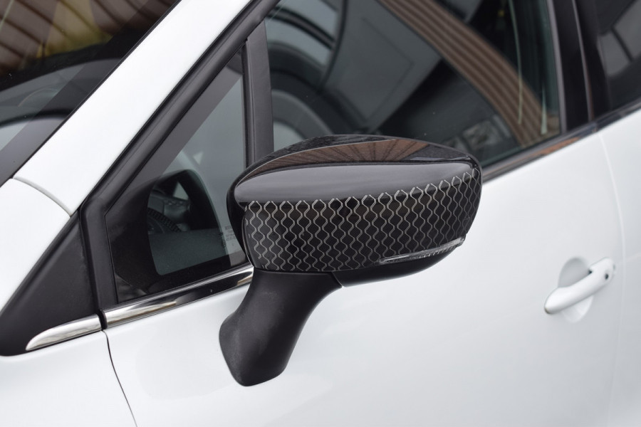 Renault Clio 0.9 TCe Bose | Navi | Camera | LED | 17"