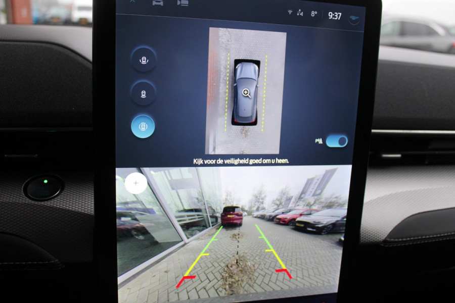 Ford Mustang Mach-E RWD 75 kWh | Trekhaak | Lederen bekleding | Voorruitverwarming | Stoelverwarming | Adaptieve cruise Control | Camera | Electrische achterklep