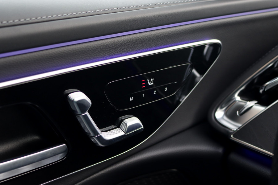 Mercedes-Benz E-Klasse Estate 300 e AMG Line Aut9 | Distronic Pro | Memory | Digital Light | Surround Camera | Keyless Go | Night Pakket | Augmented Reality | Stoelverwarming | Sfeerverlichting | Verwarmd Stuurwiel |