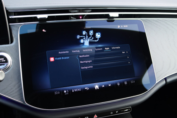 Mercedes-Benz E-Klasse Estate 300 e AMG Line Aut9 | Distronic Pro | Memory | Digital Light | Surround Camera | Keyless Go | Night Pakket | Augmented Reality | Stoelverwarming | Sfeerverlichting | Verwarmd Stuurwiel |