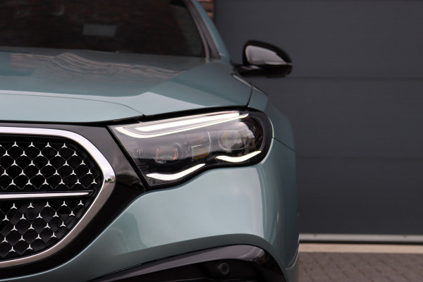 Mercedes-Benz E-Klasse Estate 300 e AMG Line Aut9 | Distronic Pro | Memory | Digital Light | Surround Camera | Keyless Go | Night Pakket | Augmented Reality | Stoelverwarming | Sfeerverlichting | Verwarmd Stuurwiel |