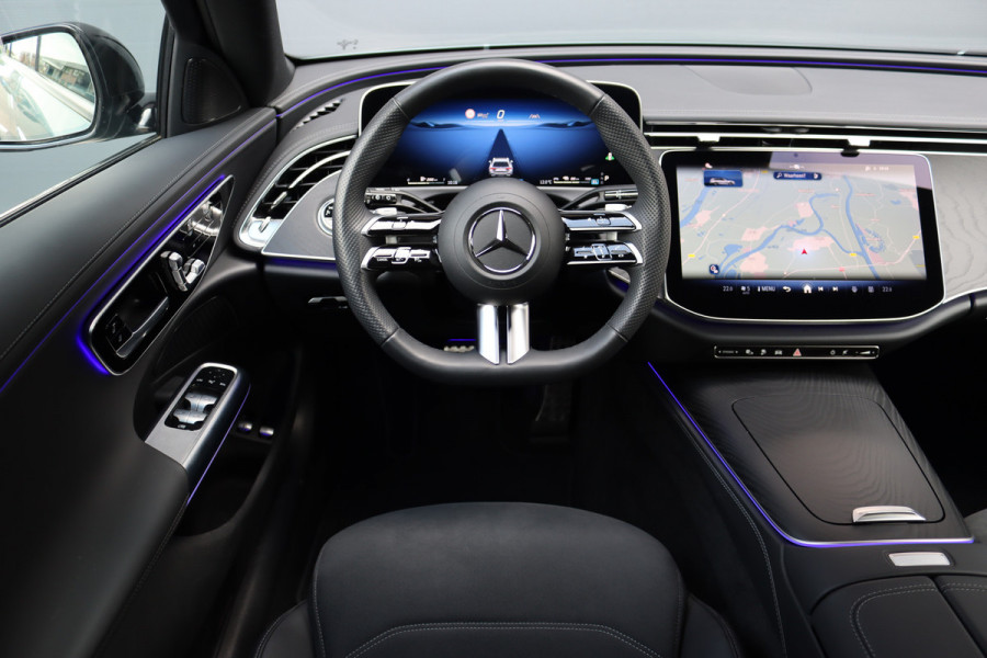 Mercedes-Benz E-Klasse Estate 300 e AMG Line Aut9 | Distronic Pro | Memory | Digital Light | Surround Camera | Keyless Go | Night Pakket | Augmented Reality | Stoelverwarming | Sfeerverlichting | Verwarmd Stuurwiel |