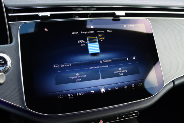 Mercedes-Benz E-Klasse Estate 300 e AMG Line Aut9 | Distronic Pro | Memory | Digital Light | Surround Camera | Keyless Go | Night Pakket | Augmented Reality | Stoelverwarming | Sfeerverlichting | Verwarmd Stuurwiel |