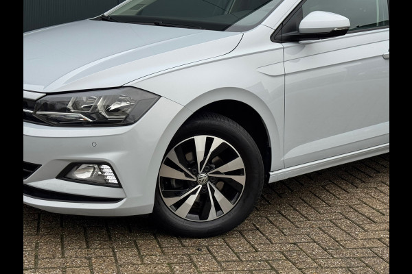 Volkswagen Polo 1.0 TSI Comfortline * Navigatie * Climate Control * Parkeersensoren *