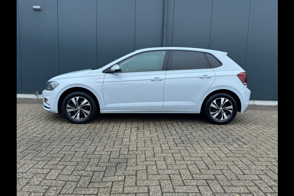 Volkswagen Polo 1.0 TSI Comfortline * Navigatie * Climate Control * Parkeersensoren *