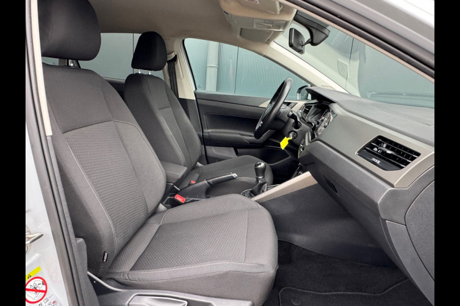 Volkswagen Polo 1.0 TSI Comfortline * Navigatie * Climate Control * Parkeersensoren *