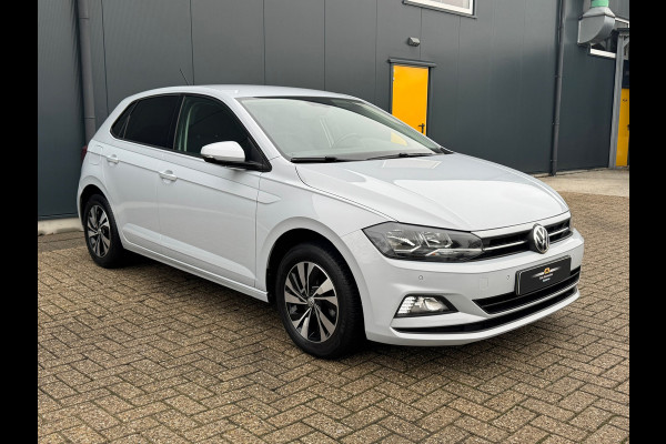 Volkswagen Polo 1.0 TSI Comfortline * Navigatie * Climate Control * Parkeersensoren *
