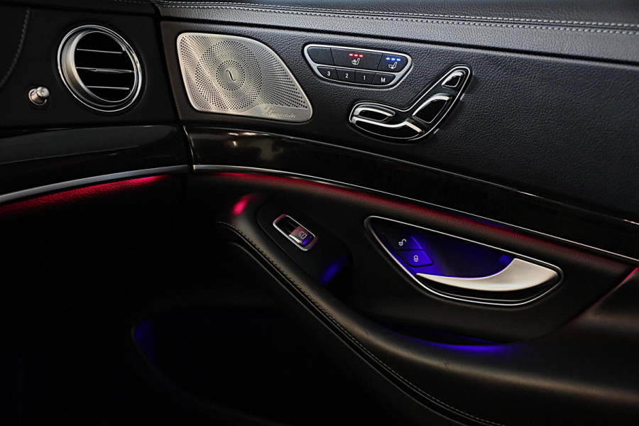 Mercedes-Benz S-Klasse S500 4MATIC Lang AMG Line / Acc / Lane Assist / Dode Hoek / 360 Camera / Chauffeurspakket / Schermen / Pano / Led