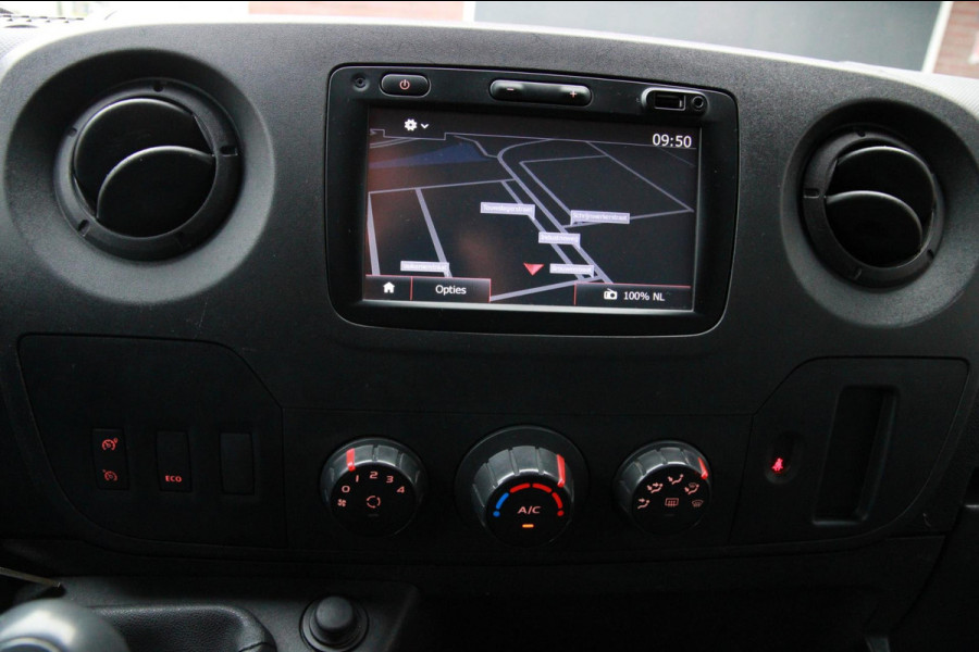 Renault Master T35 2.3 dCi 131PK L2H2 / Trekhaak / Imperiaal / Camera