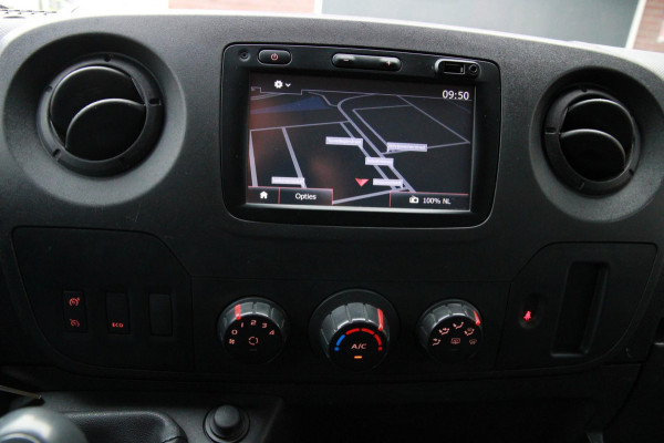 Renault Master T35 2.3 dCi 131PK L2H2 / Trekhaak / Imperiaal / Camera