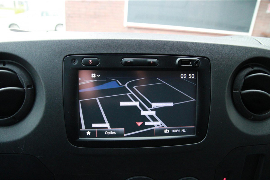 Renault Master T35 2.3 dCi 131PK L2H2 / Trekhaak / Imperiaal / Camera