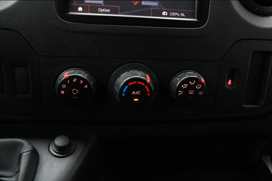 Renault Master T35 2.3 dCi 131PK L2H2 / Trekhaak / Imperiaal / Camera