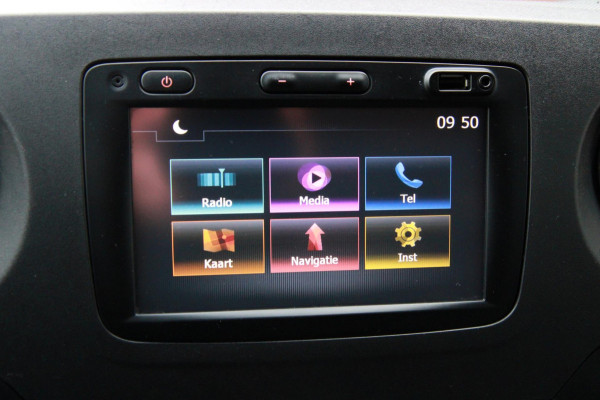 Renault Master T35 2.3 dCi 131PK L2H2 / Trekhaak / Imperiaal / Camera