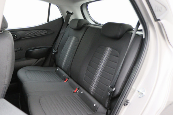 Hyundai i10 1.0 Comfort 5-Deurs, Airco, Cruise, Apple Carplay, Rijstrooksensor, Elektrisch Pakket