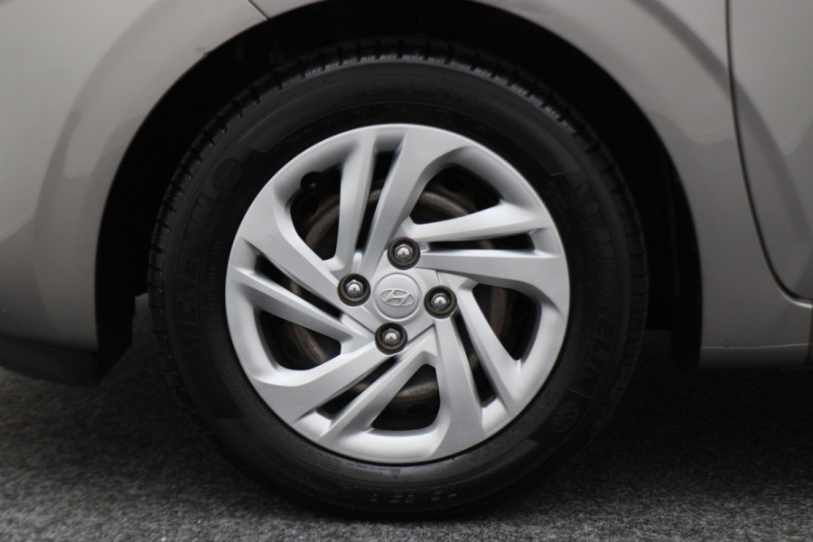 Hyundai i10 1.0 Comfort 5-Deurs, Airco, Cruise, Apple Carplay, Rijstrooksensor, Elektrisch Pakket