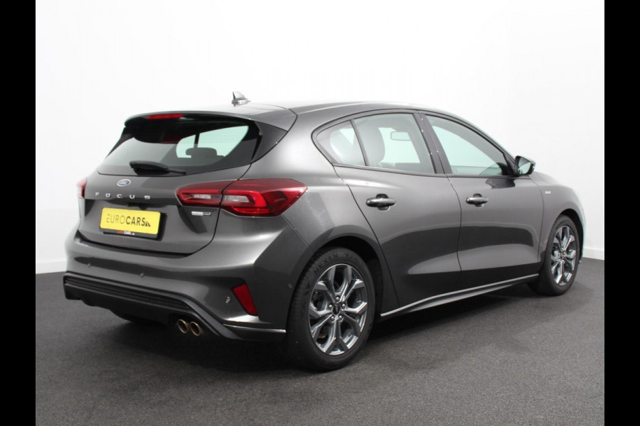 Ford Focus 1.0 Focus 125 PK HB ST-Line Automaat Navigatie Climate control cruise control Carplay LM velgen Parkeersensoren Led Matrix koplampen