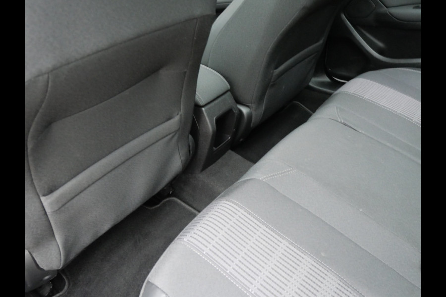 Peugeot 308 SW 1.2 PT EXECUTIVE | PANORAMA | TREKHAAK | CARPLAY | 110 PK | RIEM V.V.!!
