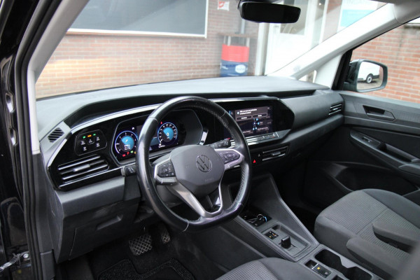 Volkswagen Caddy Cargo 2.0 TDI 1st Edition 122PK Automaat / Trekhaak / Camera / App connect