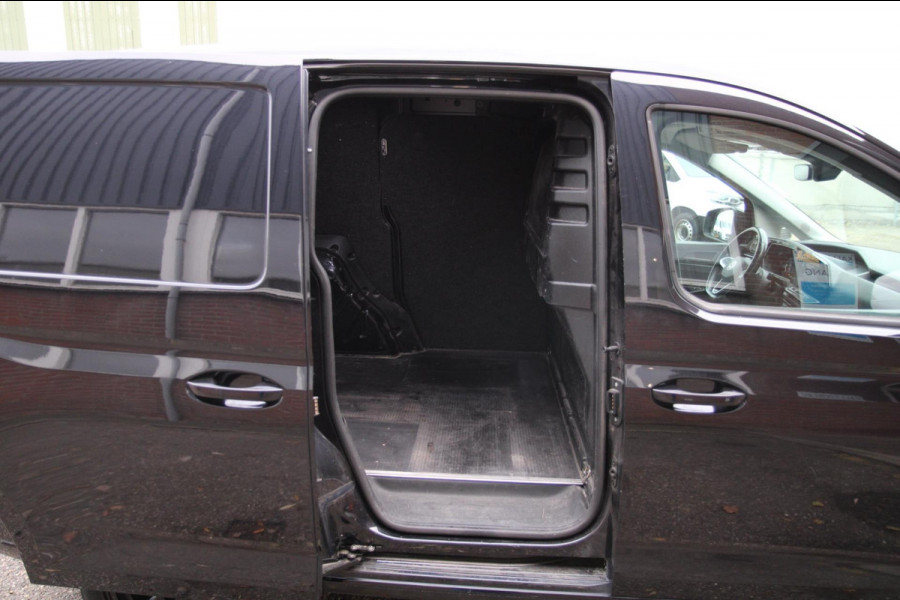 Volkswagen Caddy Cargo 2.0 TDI 1st Edition 122PK Automaat / Trekhaak / Camera / App connect