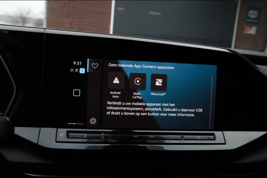 Volkswagen Caddy Cargo 2.0 TDI 1st Edition 122PK Automaat / Trekhaak / Camera / App connect