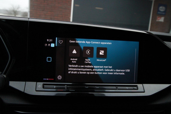 Volkswagen Caddy Cargo 2.0 TDI 1st Edition 122PK Automaat / Trekhaak / Camera / App connect