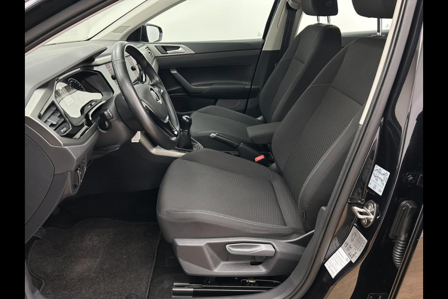 Volkswagen Polo Occasion 1.0 TSI Comfortline | Zwart | Tweedehands Volkswagen Polo | Airco | Carplay