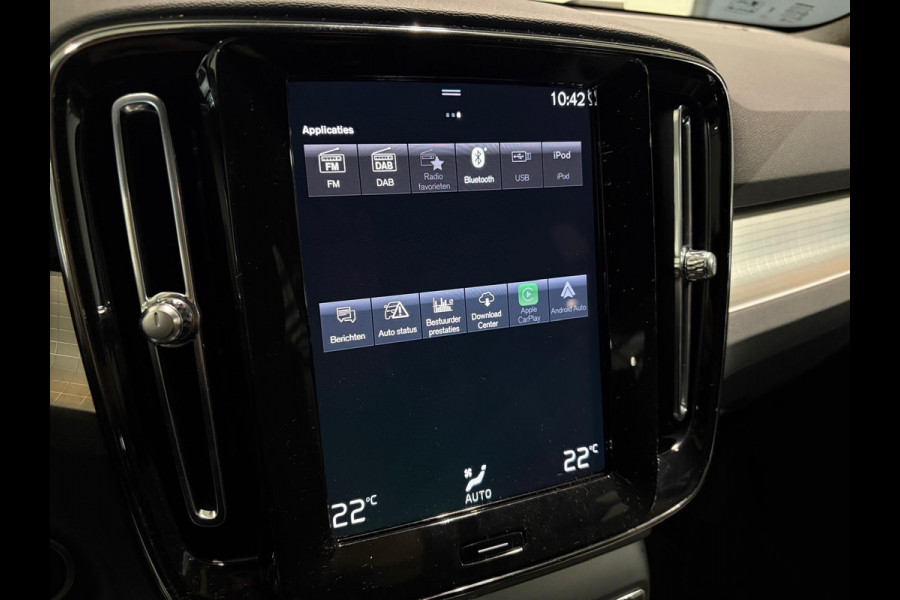 Volvo XC40 T4 Aut. Plug-In Hybrid Core Bright CC Parkeercamera 211pk