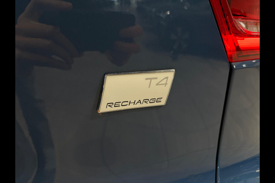Volvo XC40 T4 Aut. Plug-In Hybrid Core Bright CC Parkeercamera 211pk