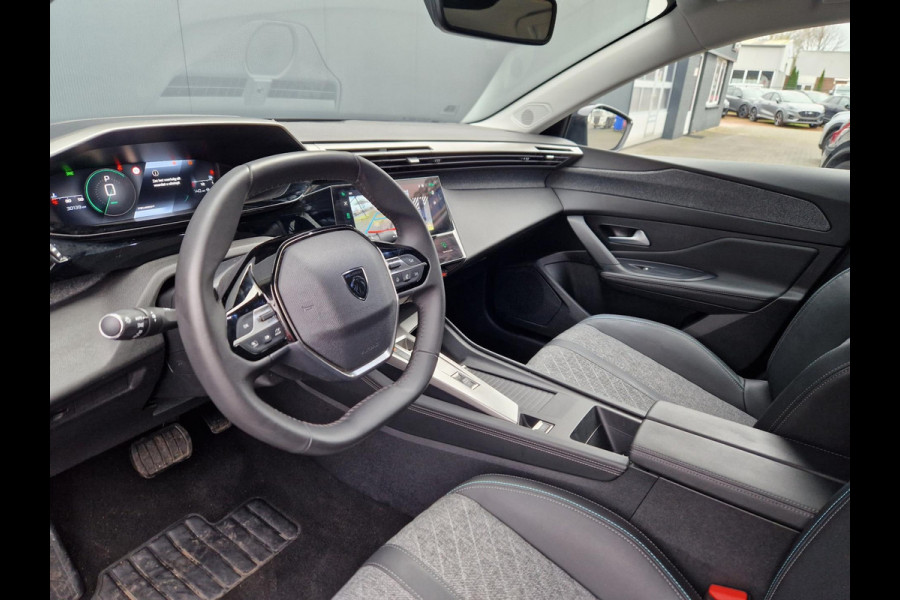Peugeot 408 1.2 Allure 130PK EAT8 /1e eigenaar