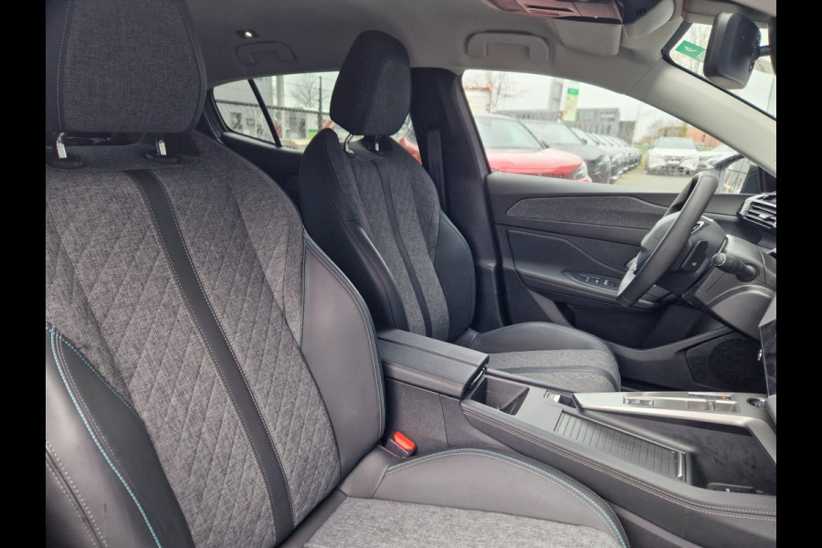 Peugeot 408 1.2 Allure 130PK EAT8 /1e eigenaar